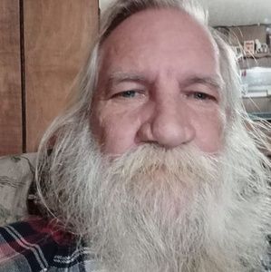 Meet your Posher, Larry